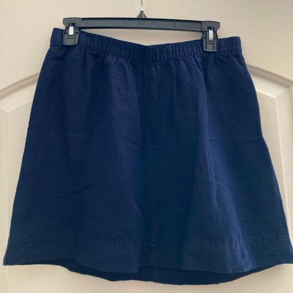 Short cotton skirt